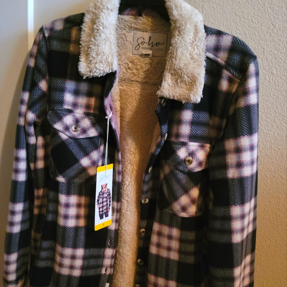 NWT Soho Threads sherpa lined flannel shacket